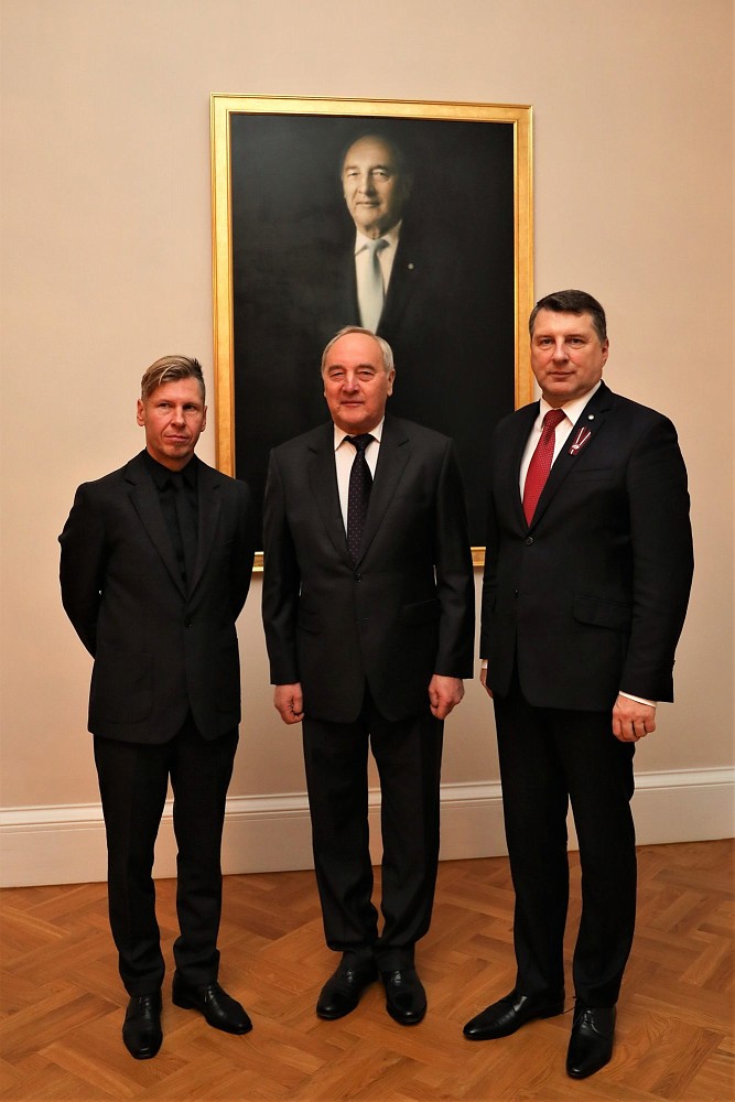 Ivanovs with Berzins and Vejonis, LV presidents