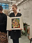 Helen Tago koos eelmise Aasta Graafiku, Evi Tihemetsa, loodud diplomiga