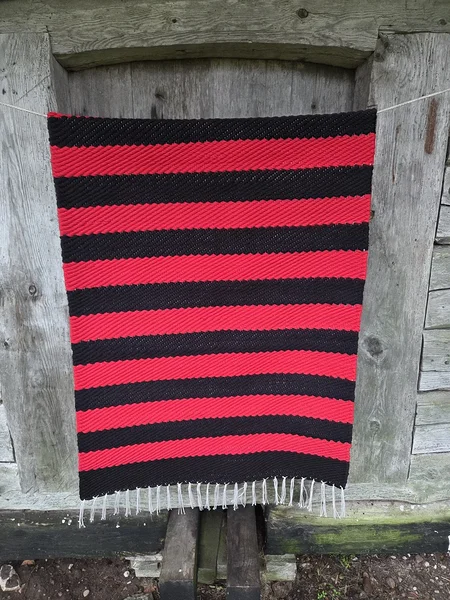 Tellitud vaip, toimne, mõõdud 70 X 179 cm