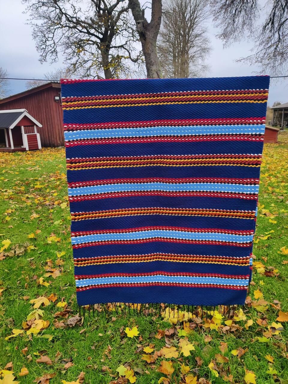 Vaip toimses tehnikas, Vändra khk 96 X 225 cm, müüdud