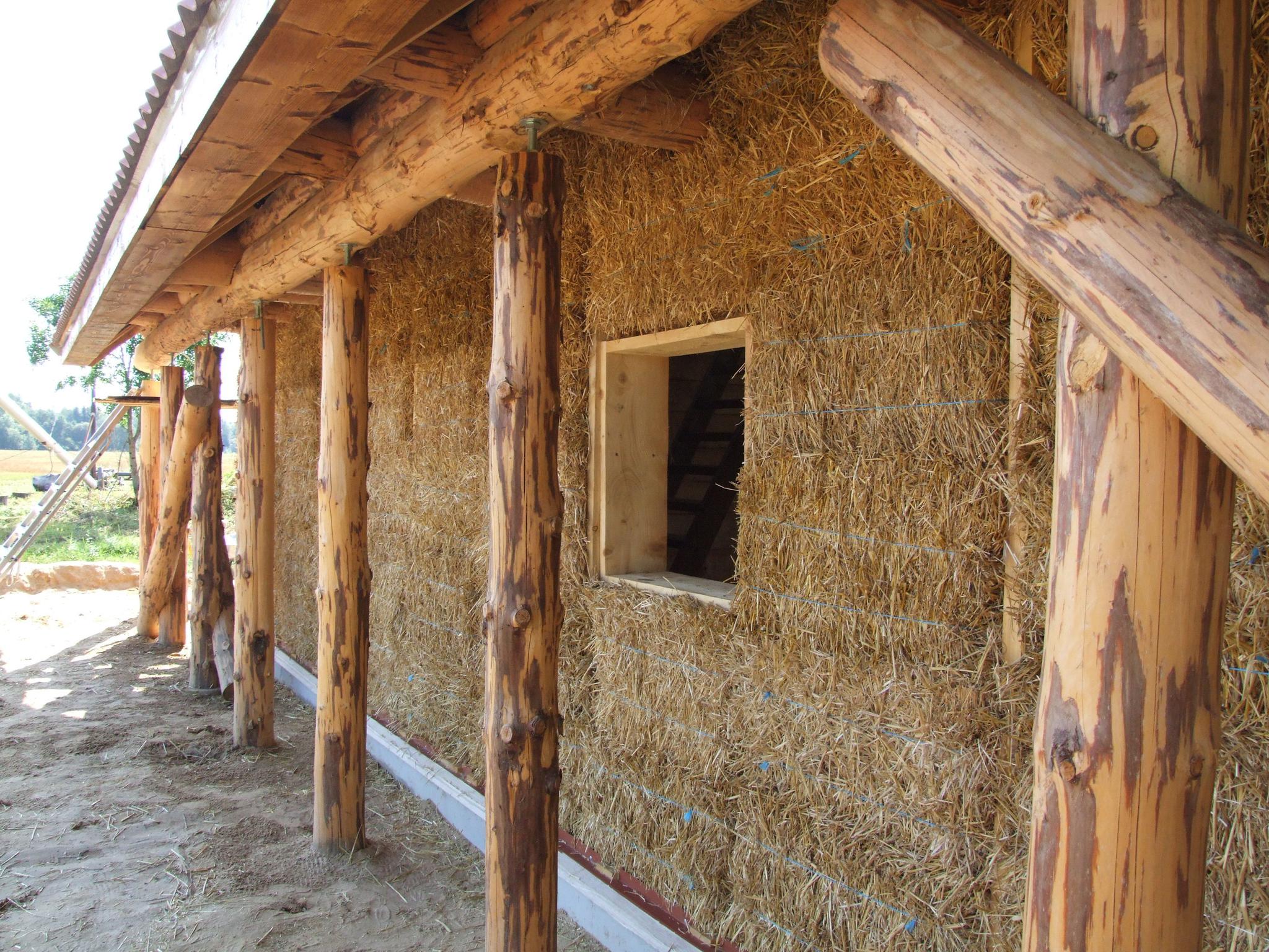 straw-bale-building-s-stvad-ehituslahendused