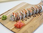 #18 HOSIMA / KURK, AVOKAADO, LUMEKRABI, KAHEKSAJALG, EBI, UNAGI KASTE, SEESAMISEEMNED / 9.70€