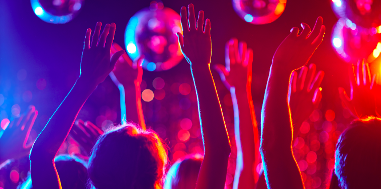 onoff: Essential Night Out
Apparatus