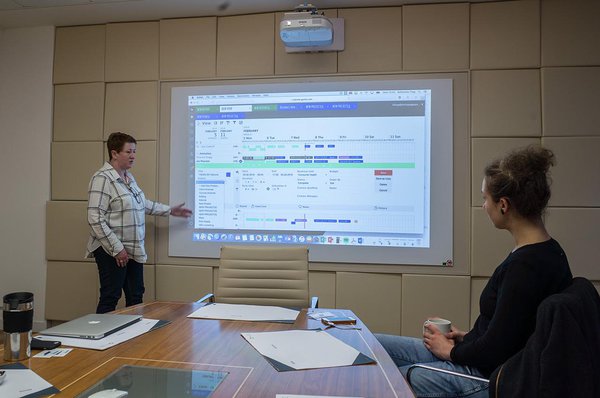 Alison explaining how the Lab is using the resource management tool. Alison explaining how the Lab is using the resource management tool.