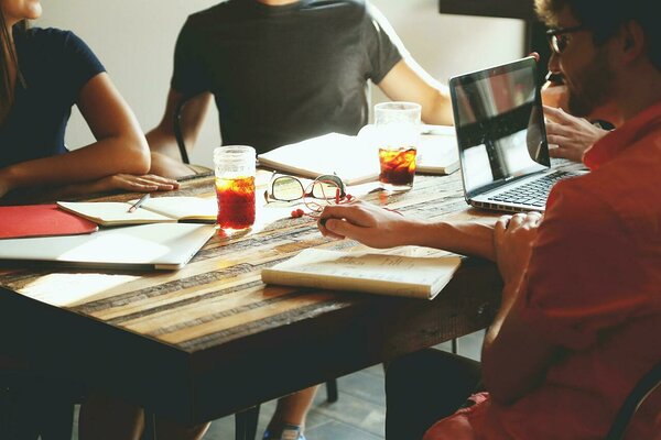project managers need to spend 90% of their time communicating. This can be in meetings, or it can be with help of a communication or planning tool, such as Ganttic. project managers need to spend 90% of their time communicating. This can be in meetings, or it can be with help of a communication or planning tool, such as Ganttic.