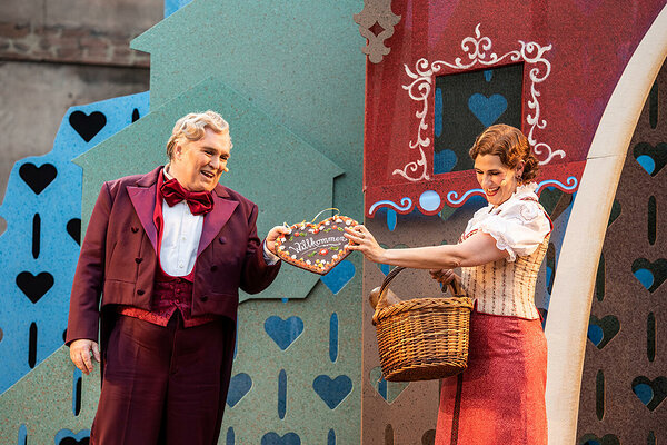 Ks. Winfrid Mikus, Stefanie Schaefer; Foto Susanne Reichardt