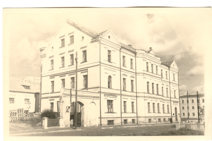 Ajaloolaupäevak: Kui relvad vaikisid. Tartu rahu 100