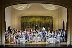 Xavier Moreno (Canio), Jason Lee (Beppe), Chor und Extrachor des Tiroler Landestheaters