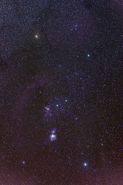 Pildidl on lihtsasti leitav Orioni tähtkuju, vanasti tuntud ka kui koot ja reha