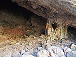 Skordhalu cave