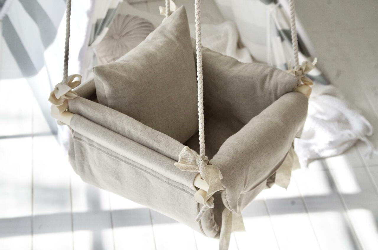 basic baby swing
