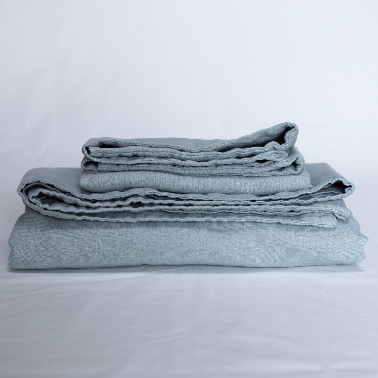 Stonewashed Linen Bedding Set Light Blue