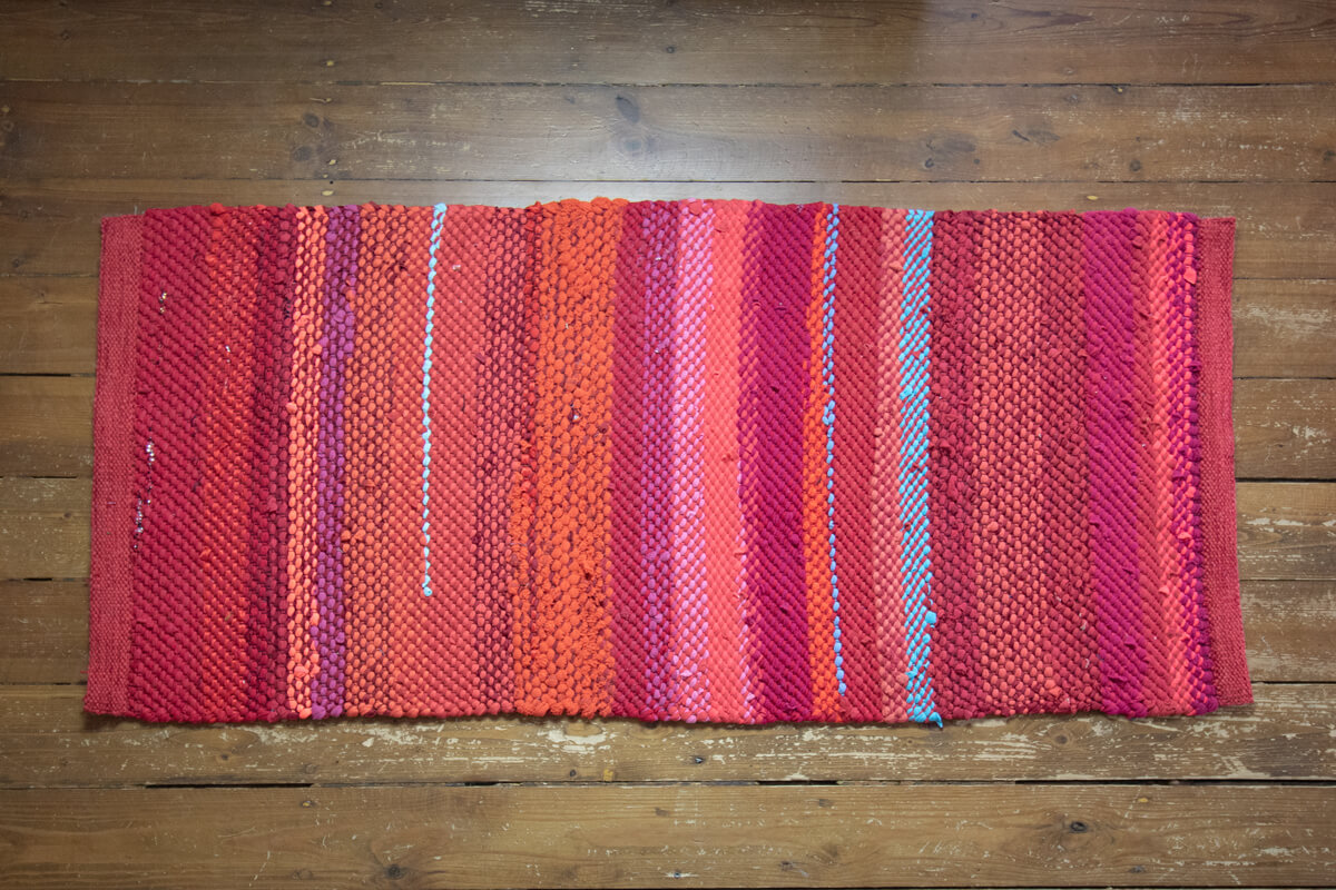 Terra Mama kangastelgedel kootud kaltsuvaip  "Kevadvalgus" Terra Mama kangastelgedel kootud kaltsuvaip  "Kevadvalgus"