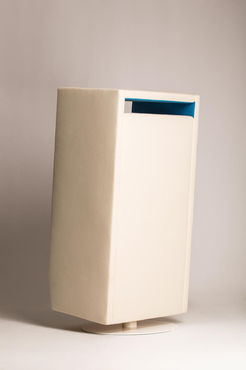 Cover material on product Wooly Bone/Wooly Petrol