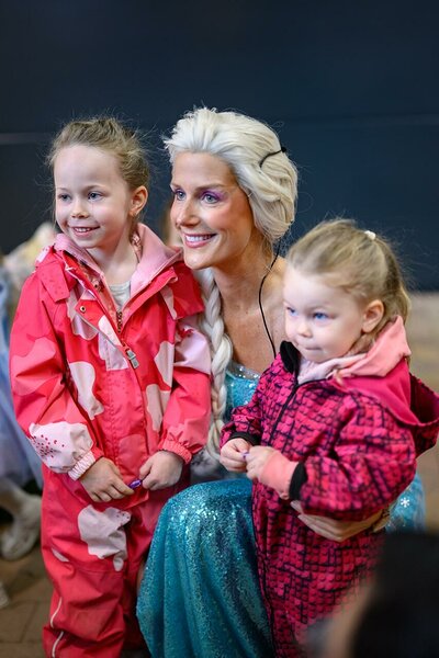 Peojuht Elsa lastega