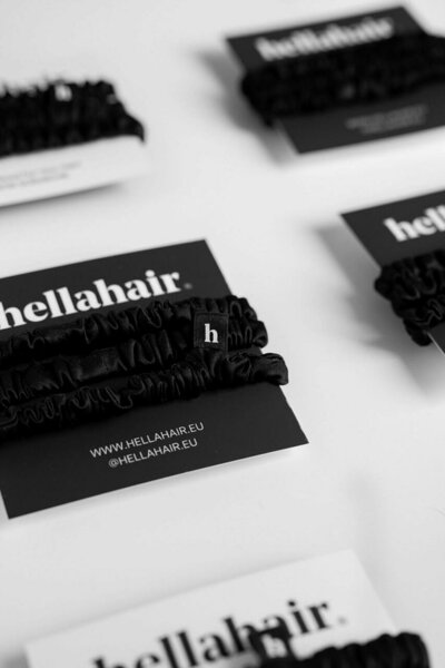 Hella Hair etikett 90x90mm, (2023) Foto: Liisbet Järviste