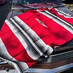 Diamond blanket red black 33