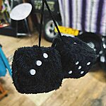 Fuzzy dice black
