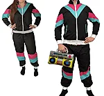 Mustad dressid seljas naisel ja mehel