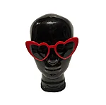 Punased südamekujulised prillid