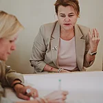 corporate retreat - brainstorming