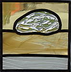 Vitraaž, sulatatud klaasist detailiga