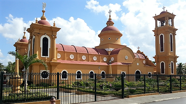Iglesia Nuestra Señora de la Consolación en San Cristóbal, cerca de Santo Domingo donde hemos buscado registros dominicanos de defunciones
