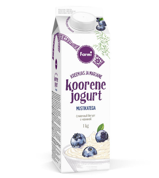 Creamy yoghurt with blueberries