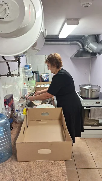 Sirje pesi juba pulma ajal, väsimatu