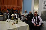 Roela meesansambel ootas külalisi lauluga