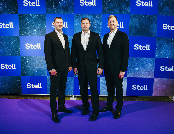Stelli juhatuse liikmed: vasakult finantsjuht Kaur Õllek, tegevjuht Mikk Sillamaa, müügi- ja ostudirektor Margus Välling