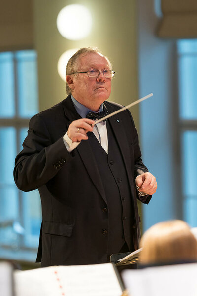Conductor Vallo Taar (Estonia)