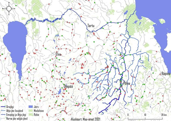 Orajõega seotud veekogude võrgustik. Punane: paisud, roheline: lammutatud/ hävinenud paisud, ring ümber paisu: kalapääs, roheline joon Põlva lähedal: kanuuretke teekond. Aluskaart: Maa-amet 2021 ja andmed paisude kohta: Keskkonnaagentuur 2021