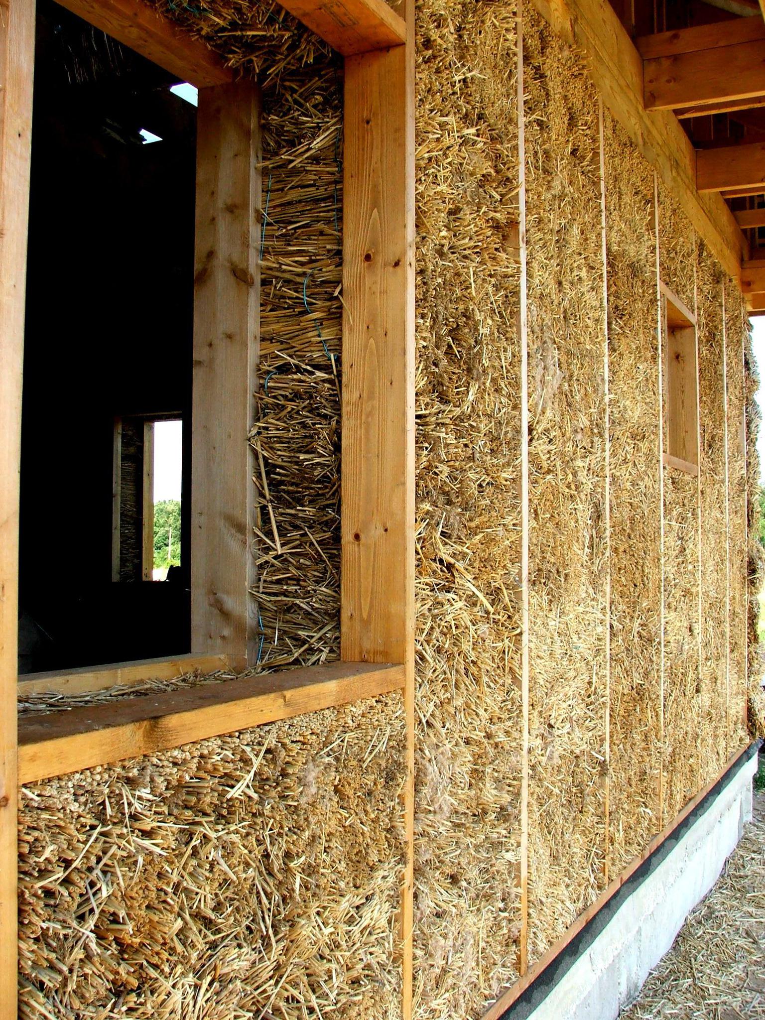 STRAWBALE BUILDING — Säästvad Ehituslahendused