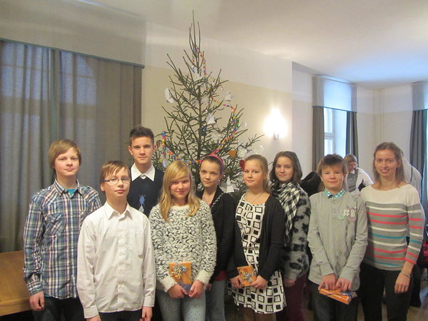 25. detsember 2014 5.-8. klassi rühm pühapäevakooli jõulupuul