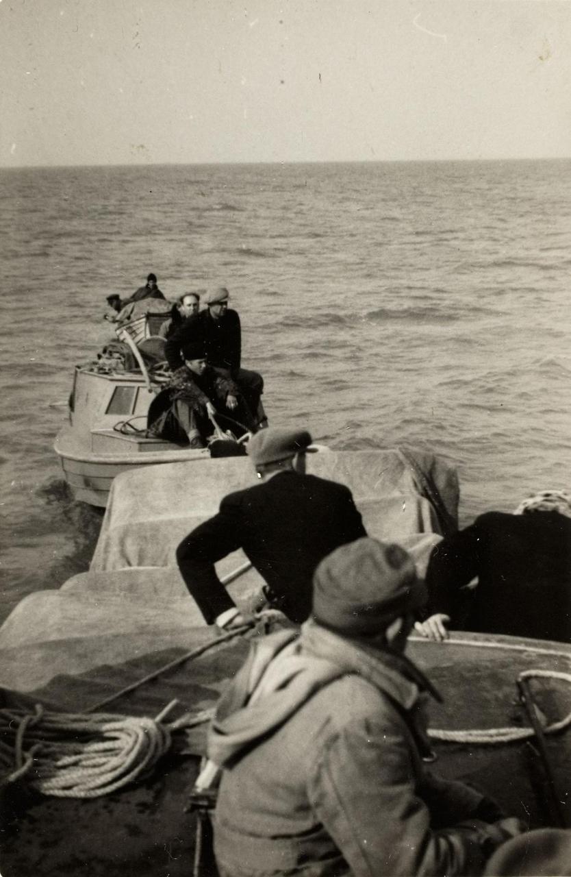 Paadiga Rootsi põgenemine, september 1944 (ERM Fk 2902:15, Eesti Rahva Muuseum)