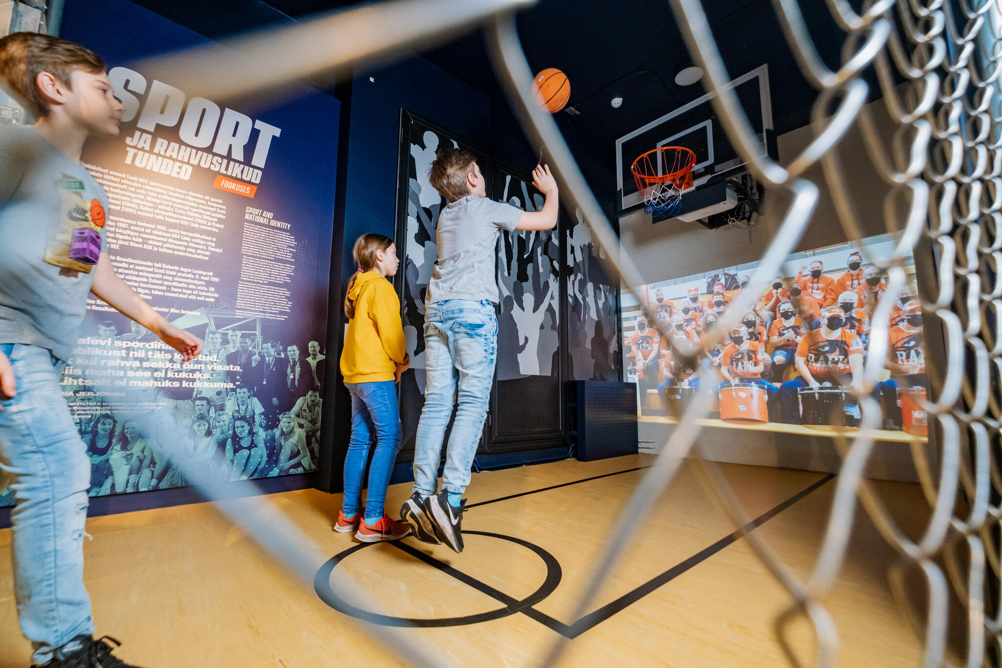 Interactive Basketball Court