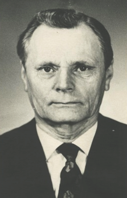 Aksel Tiik (14.05.1921–30.08.2010) EPAs 1953–1984, kehalise kasvatuse kateedri juhataja 1953–1974