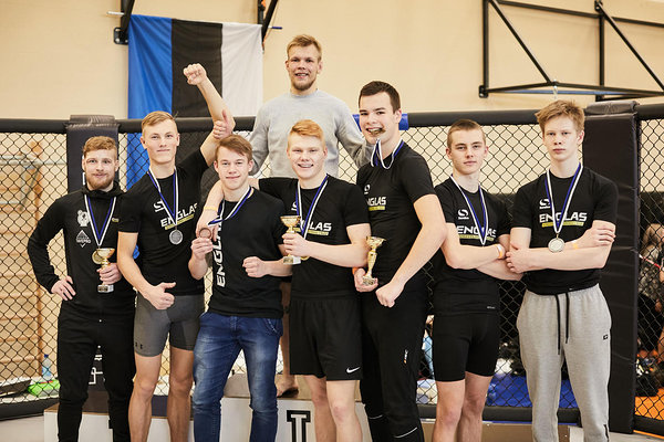 Englase noored vabavõitluse Eesti meistrivõistlustel (märts 2019).