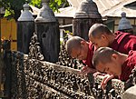 Shwenandaw monastery, monks check it out