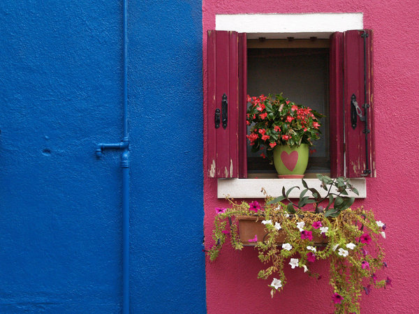 colors of Burano