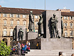 Piazza Castello, I world war monument