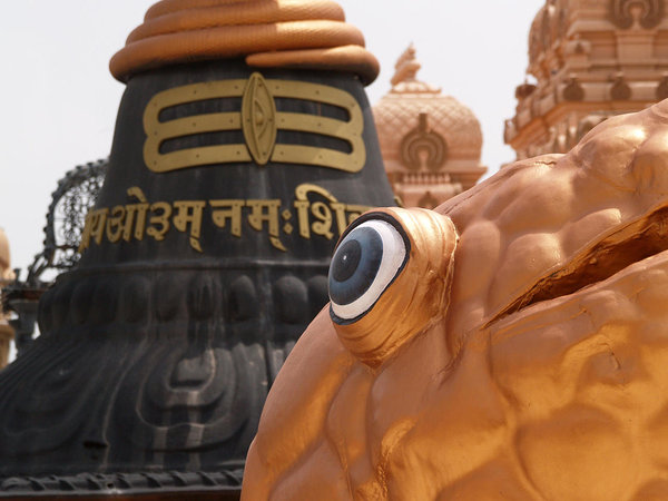 Chattarpur Mandir
