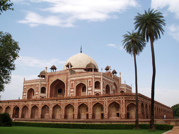 Humayuni mausoleum