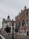 Giudecca, kolme silmaga maja