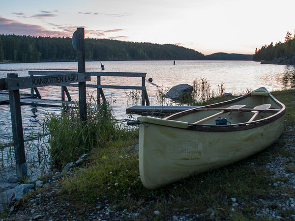 the place for putting canoes down