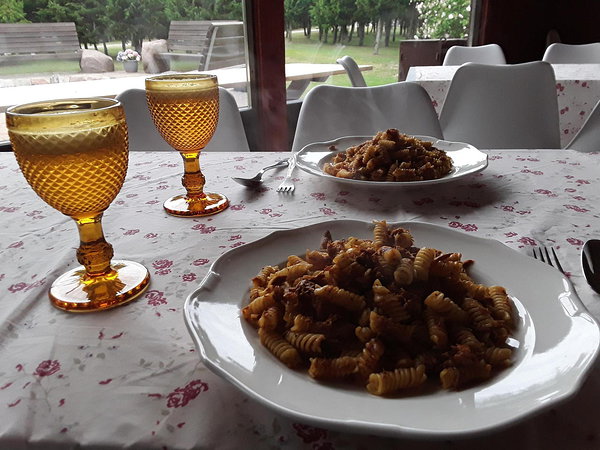 väljateenitud õhtueine