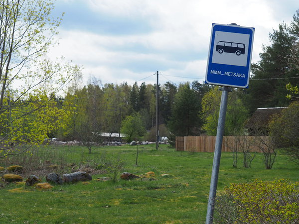 üks bussipeatus