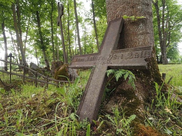 Vaivara old cemetery