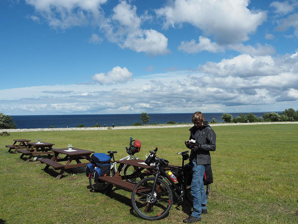 at Panga cliff, lunch break